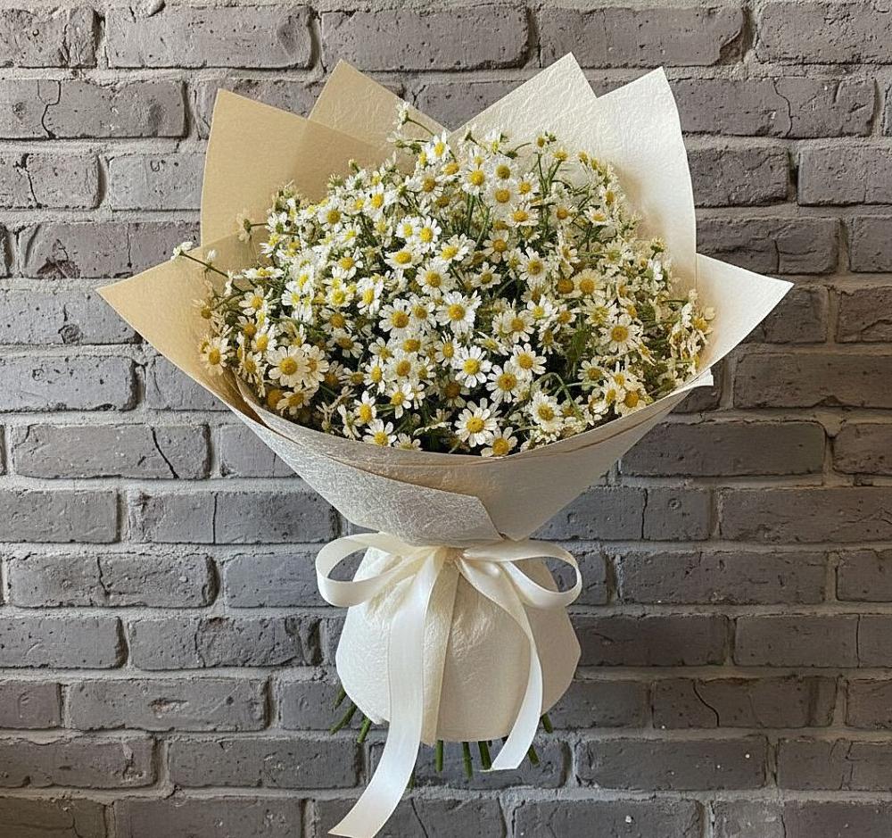 Букет цветов из: Ромашки в Поселке имени Дзержинского