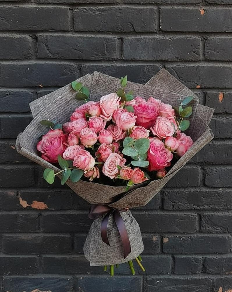 Букет цветов из: Розы в Поселке имени Дзержинского