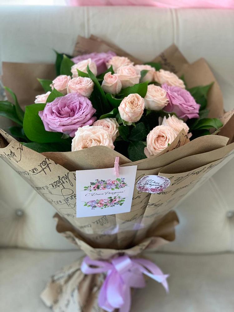 Букет цветов из: Розы в Поселке имени Дзержинского