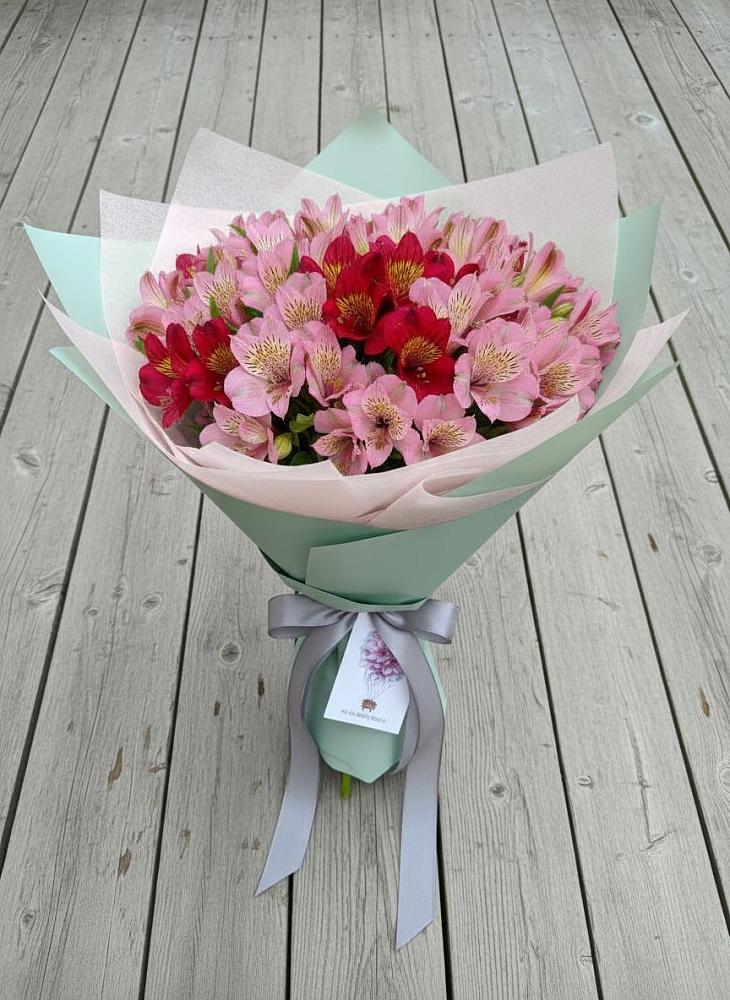 Букет цветов из: Альстромерии в Поселке имени Дзержинского