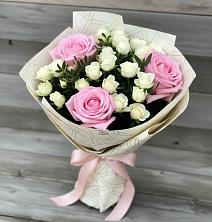 Букет цветов из:  Розы в Поселке имени Дзержинского