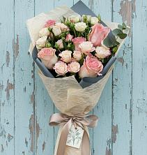 Букет цветов из:  Розы в Поселке имени Дзержинского