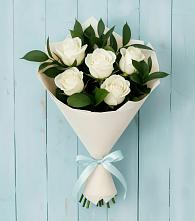Букет цветов из:  Розы в Поселке имени Дзержинского