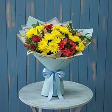 Букет цветов из:  Альстромерии и Хризантемы в Поселке имени Дзержинского