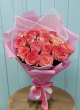 Букет 15 Розовых роз Равель в Поселке имени Дзержинского